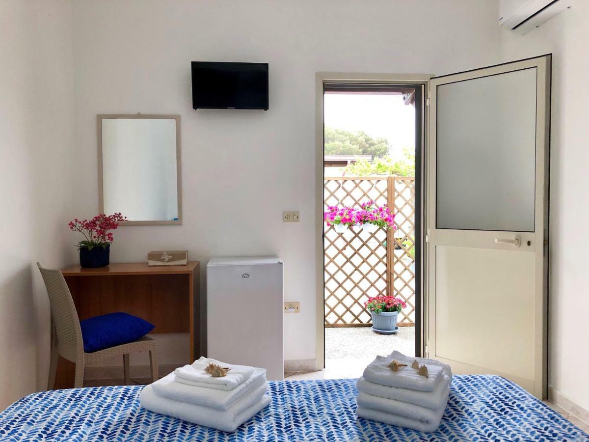 B&B Vento Del Mare San Pietro in Bevagna Kültér fotó